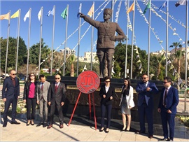 Mersin Barosu İlçe temsilcilerimiz ve meslektaşlarımızın katılımı ile Atatürk Anıtına çelenk bırakıldı