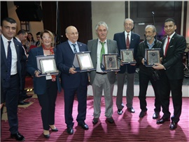 Mersin Barosu Avukatlar Günü Kokteyl ve Plaket Töreni