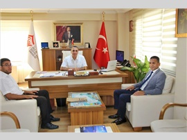 BARO BAŞKANIMIZ AİLE VE SOSYAL POLİTİKALAR BAKANLIĞI MERSİN İL MÜDÜRÜ VEYSEL TOPKAYA'YI ZİYARET ETTİ.