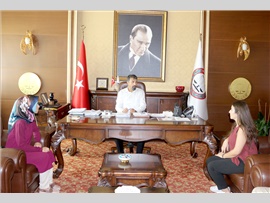 BARO BŞK. BİLGİN YEŞİLBOĞAZ’DAN GENÇ MESLEKTAŞLARINA TAVSİYE:  “YARGIYI SAHİPLENMEZSENİZ BAŞKASI ELİNİZDEN ALIR”