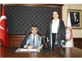 9 STAJYER AVUKATIMIZ CÜBBE GİYDİ