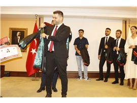 9 STAJYER AVUKATIMIZ CÜBBE GİYDİ