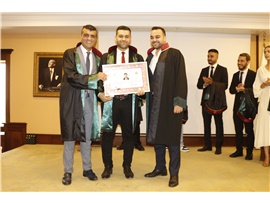 9 STAJYER AVUKATIMIZ CÜBBE GİYDİ