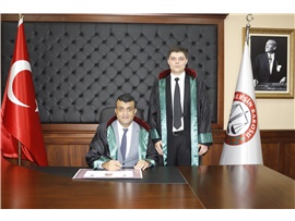 9 STAJYER AVUKATIMIZ CÜBBE GİYDİ