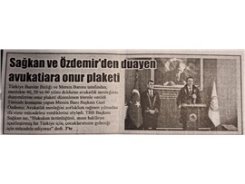 TBB ve Baromuz avukatlık mesleğinin duayenlerine plaket takdim etti