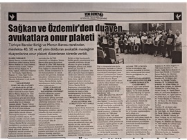 TBB ve Baromuz avukatlık mesleğinin duayenlerine plaket takdim etti