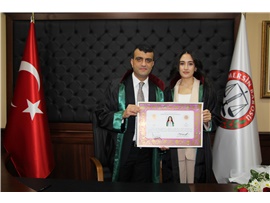 AVUKATLIK MESLEĞİNE İLK ADIMI ATTILAR