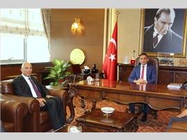 ZİYARET-Mersin Emniyet Müdürümüz Sayın; Mehmet ŞAHNE, Başkanımızı makamında ziyaret etti.