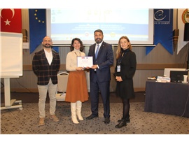 AVUKATLAR İÇİN İNSAN HAKLARI EĞİTİMİ DÜZENLENDİ