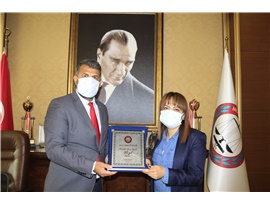 MESLEKTE BİR ÖMÜR PLAKETİ