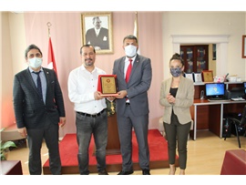 SİLİFKE’DE AVUKATLARIMIZA MESLEKTE 25, 30 VE 40. YIL PLAKETİ VERİLDİ