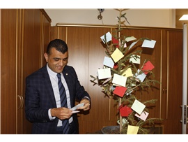 DİLEK AĞACI PROJESİ İLE İHTİYAÇ SAHİBİ ÇOCUKLAR HAYALLERİNE KAVUŞUYOR