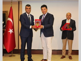 AVUKATLARA HUKUKİ VE CEZAİ SORUMLULUKLARI ANLATILDI