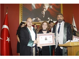 5 STAJYER AVUKATIMIZ DAHA MESLEK HAYATINA RESMİ ADIM ATTI