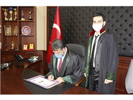 "HUKUKU YAŞATAN HUKUKÇULARIN BAĞIMSIZLIĞIDIR"