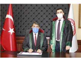 "HUKUKU YAŞATAN HUKUKÇULARIN BAĞIMSIZLIĞIDIR"