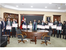 11 STAJYER AVUKATIMIZ CÜBBE GİYDİ