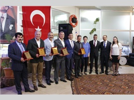 Erdemli'de meslektaşlarımız Avukatlar Günü kokteylinde buluştular.