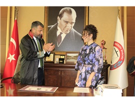 “HUKUKÇULAR HUKUKSUZLUK İKLİMİNDE CESARETLİ VE MÜCADELECİ OLMALIDIR”