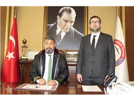 “HUKUKÇULAR HUKUKSUZLUK İKLİMİNDE CESARETLİ VE MÜCADELECİ OLMALIDIR”