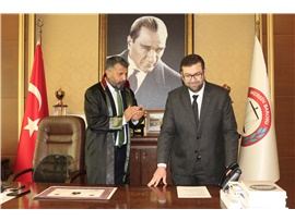 “HUKUKÇULAR HUKUKSUZLUK İKLİMİNDE CESARETLİ VE MÜCADELECİ OLMALIDIR”