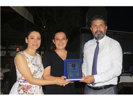 ÇOCUK HAKLARI SAVUNUCULARINA TEŞEKKÜR BELGESİ VERİLDİ