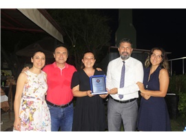 ÇOCUK HAKLARI SAVUNUCULARINA TEŞEKKÜR BELGESİ VERİLDİ
