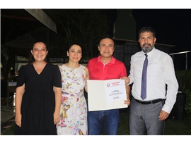 ÇOCUK HAKLARI SAVUNUCULARINA TEŞEKKÜR BELGESİ VERİLDİ