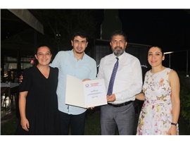 ÇOCUK HAKLARI SAVUNUCULARINA TEŞEKKÜR BELGESİ VERİLDİ