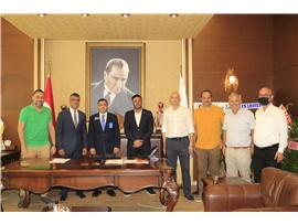 TOROS ROTARY KULÜBÜ’NDEN BAŞKANIMIZ ÖZDEMİR’E ZİYARET