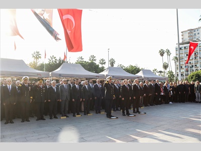 MERSİN BAROSU ATA’MIZI ANDI