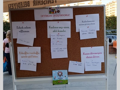 ÇOCUK HAKLARI MERKEZİMİZ, DÜNYA KIZ ÇOCUKLARI GÜNÜ’NDE FARKINDALIK ETKİNLİĞİ DÜZENLEDİ