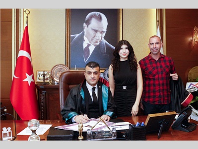 3 STAJYER AVUKATIMIZ CÜBBE GİYDİ