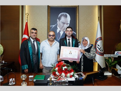 3 STAJYER AVUKATIMIZ CÜBBE GİYDİ