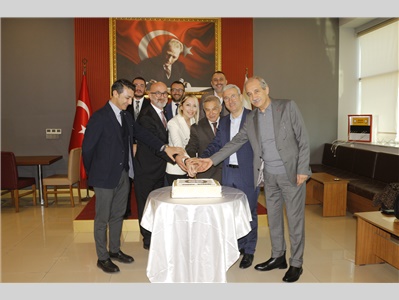 BAROMUZUN KURULUŞUNUN 99. YIL GELENEKSEL PASTA KESİM MERASİMİ YAPILDI