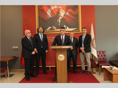 BAROMUZUN KURULUŞUNUN 101. YIL GELENEKSEL PASTA KESİM TÖRENİ YAPILDI