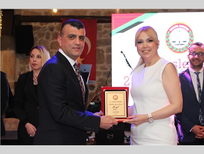MESLEKTE 25. YILINI DOLDURAN AVUKATLARIMIZA PLAKET TAKDİM EDİLDİ