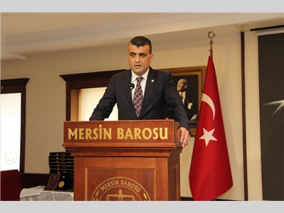 MESLEKTE 40, 50 VE 60 YILINI DOLDURAN DUAYEN AVUKATLARIMIZA, TBB ONUR PLAKETLERİ TAKDİM EDİLDİ