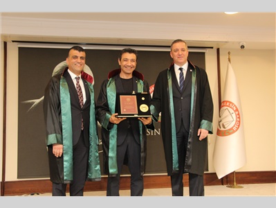 MESLEKTE 40, 50 VE 60 YILINI DOLDURAN DUAYEN AVUKATLARIMIZA, TBB ONUR PLAKETLERİ TAKDİM EDİLDİ