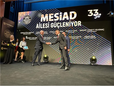 BARO BAŞKANIMIZ, MESİAD 13. İŞ İNSANLARI ÖDÜL TÖRENİNE KATILDI