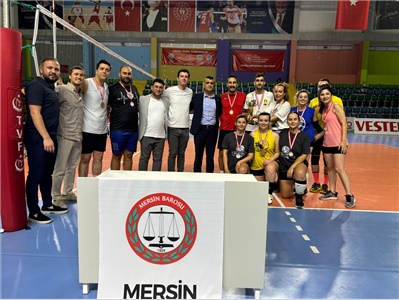 ATATÜRK KUPASI VOLEYBOL TURNUVASI FİNAL MAÇI YAPILDI