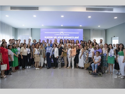 KADIN HAKLARI MERKEZİMİZ '  KADIN ' ÇALIŞTAYINA KATILDI