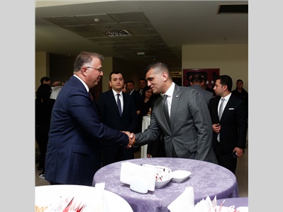 MERSİN ADLİYESİ'NDE BAYRAMLAŞMA MERASİMİ YAPILDI