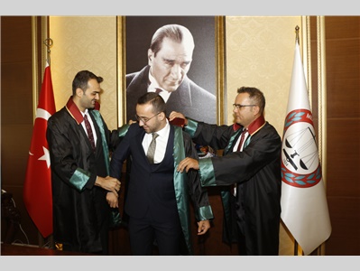 2 STAJYER AVUKATIMIZ CÜBBE GİYDİ