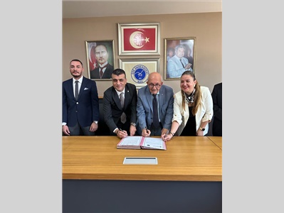 ÇAĞ ÜNİVERSİTESİ'NE ZİYARET