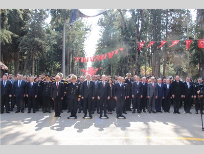 AZİZ ŞEHİTLERİMİZ İÇİN ŞEHİTLİKTE DÜZENLENEN TÖRENE KATILDIK