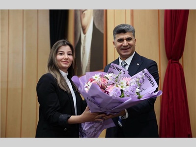 KADIN HAKLARI MERKEZİMİZ, “ŞİDDETİN ÖNLENMESİ VE AİLE İÇİ İLETİŞİM” KONULU PANELDE KONUŞMACI OLARAK YER ALDI