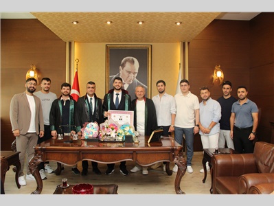 İKİ GENÇ MESLEKTAŞIMIZ DAHA AVUKATLIK RUHSATNAMESİNİ ALDI