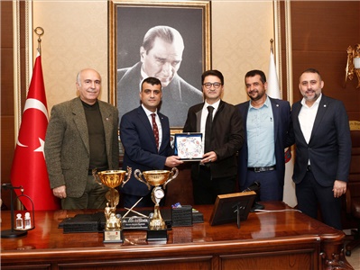 MERSİN GENÇLİK VE SPOR İL MÜDÜRLÜĞÜ VE TBF MERSİN BASKETBOL İL TEMSİLCİLİĞİNDEN BAROMUZA ZİYARET