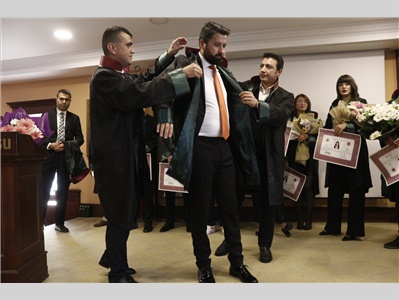 17 STAJYER AVUKATIMIZ CÜBBE GİYDİ